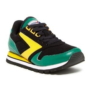 Brooks Chariot Sneaker Size 8B